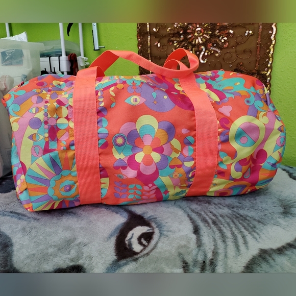 ❇️SALE ❇️ AMIKA Signature Print Large Duffle Bag Psychedelic Neon Print - Picture 3 of 14